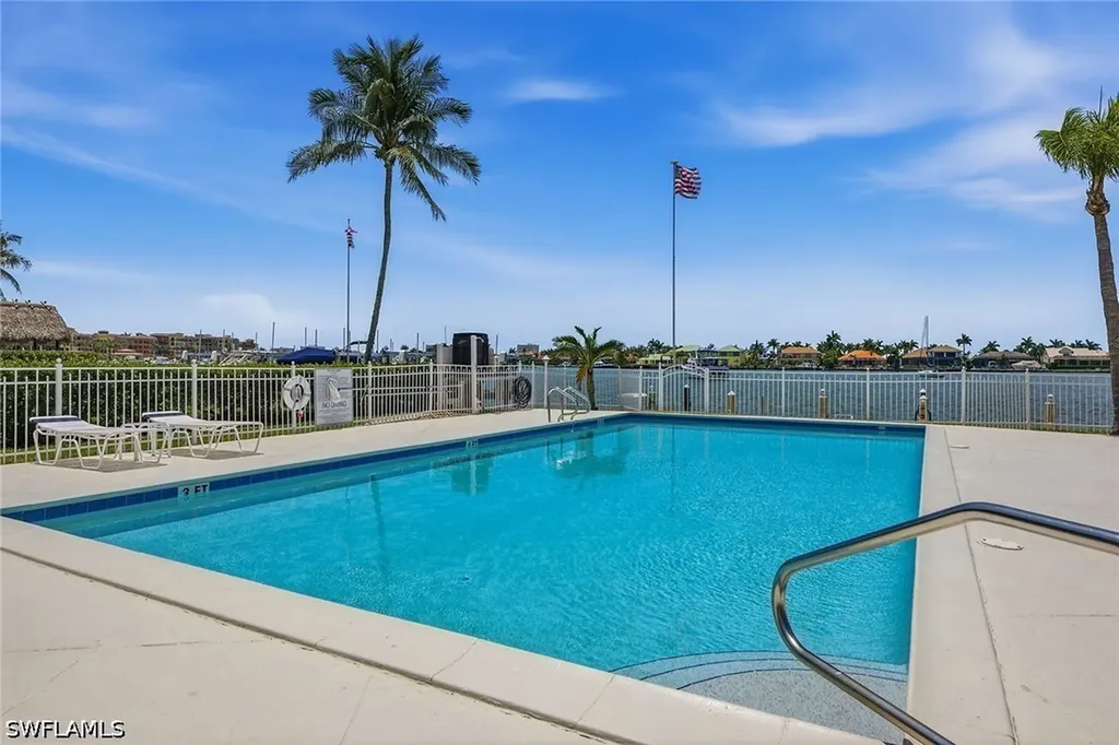 816 W Elkcam Circle Marco Island FL 34145