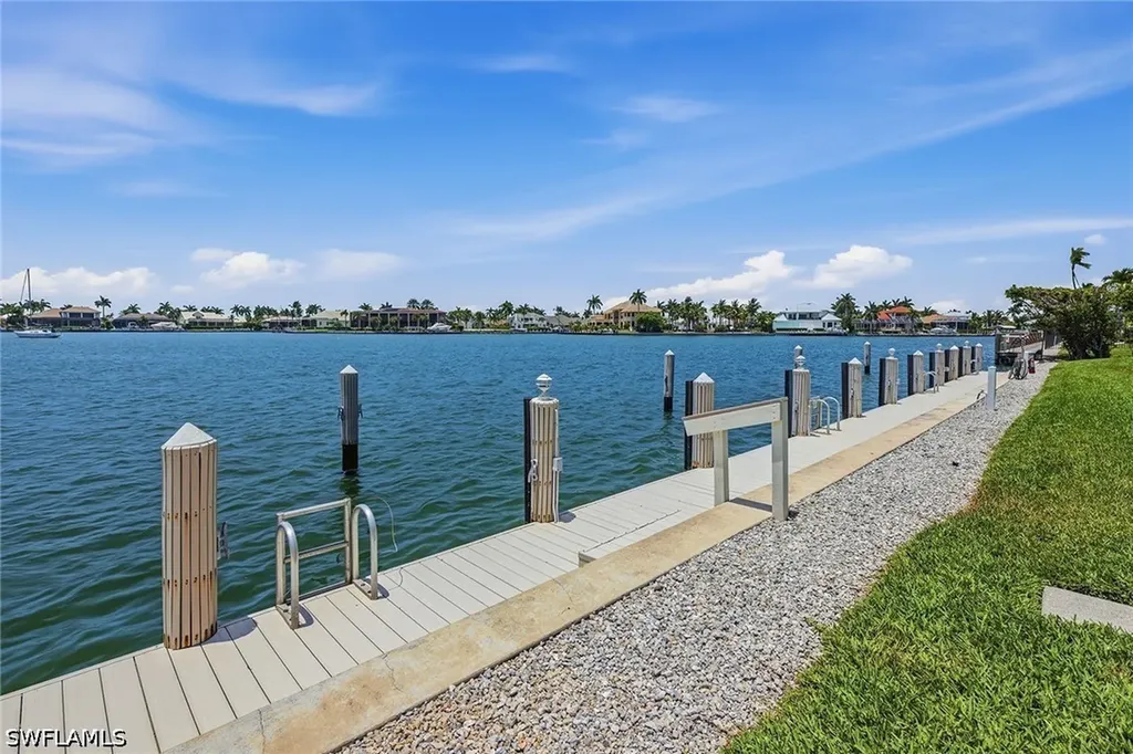 816 W Elkcam Circle Marco Island FL 34145