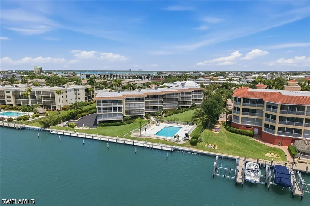 816 W Elkcam Circle Marco Island FL 34145