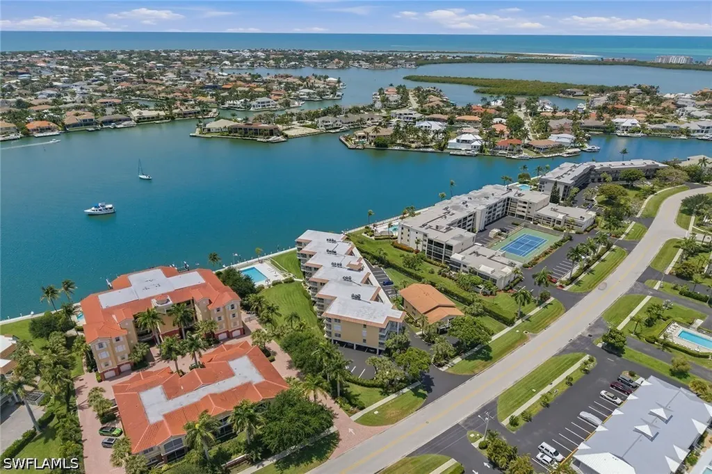 816 W Elkcam Circle Marco Island FL 34145