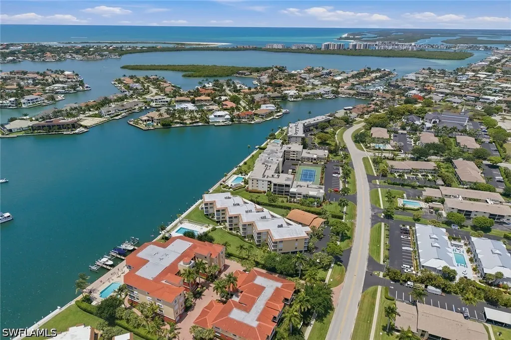 816 W Elkcam Circle Marco Island FL 34145
