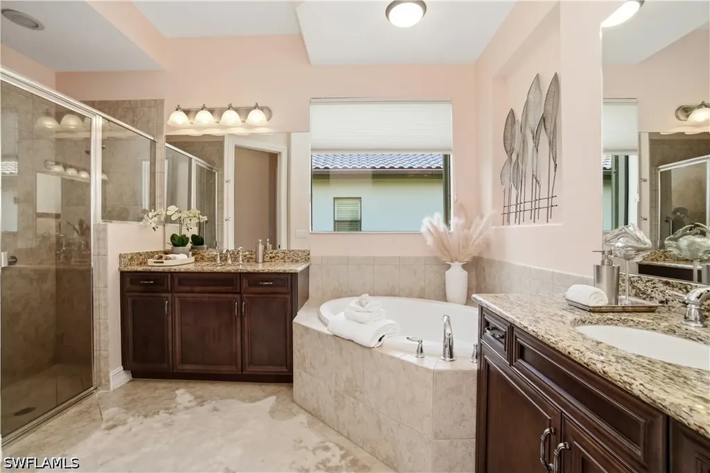 15910 Secoya Reserve Circle Naples FL 34110