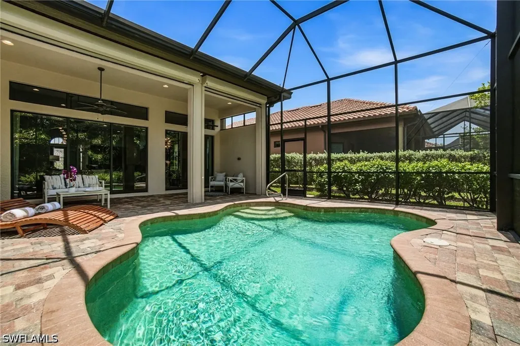 15910 Secoya Reserve Circle Naples FL 34110
