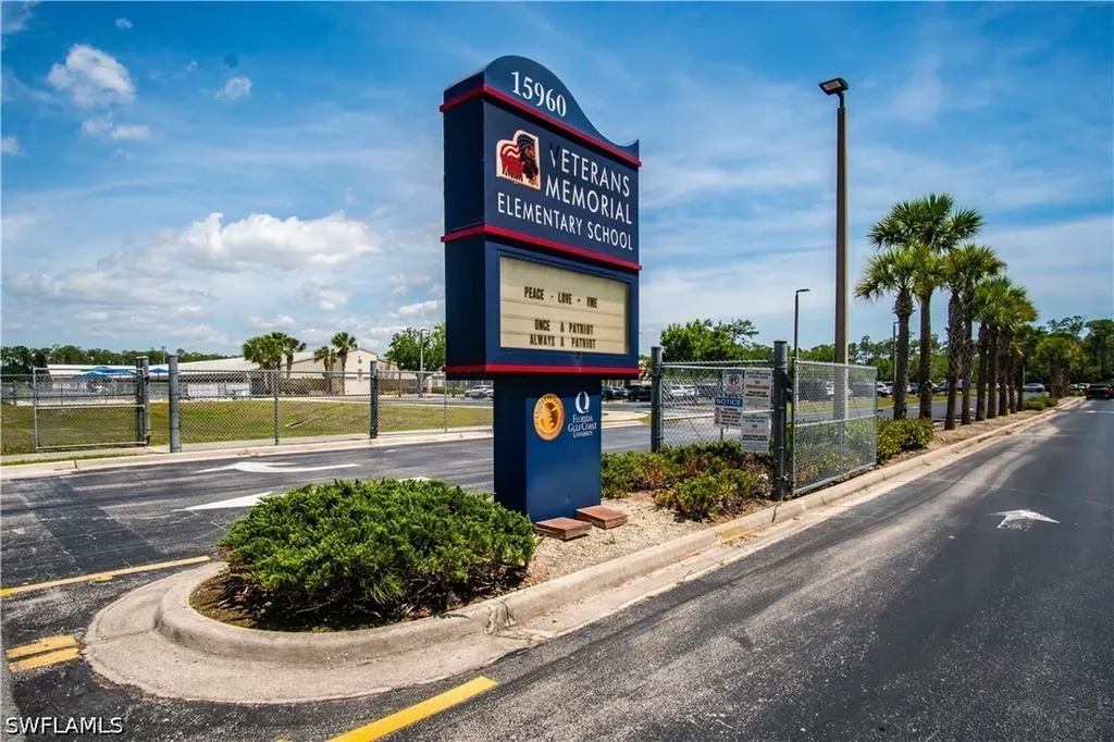 15910 Secoya Reserve Circle Naples FL 34110