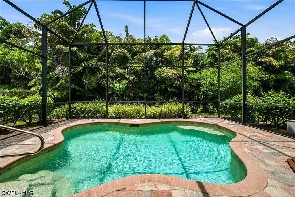 15910 Secoya Reserve Circle Naples FL 34110