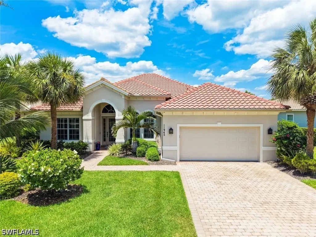 11945 Heather Woods Court Naples FL 34120