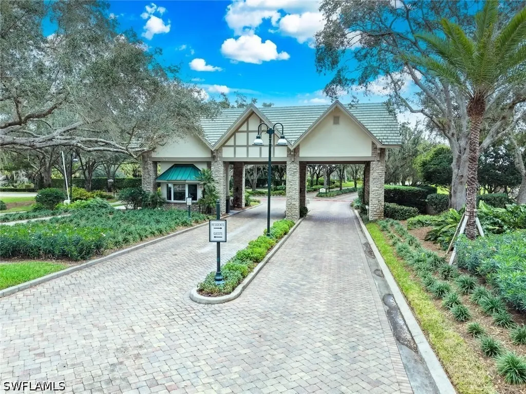 11945 Heather Woods Court Naples FL 34120