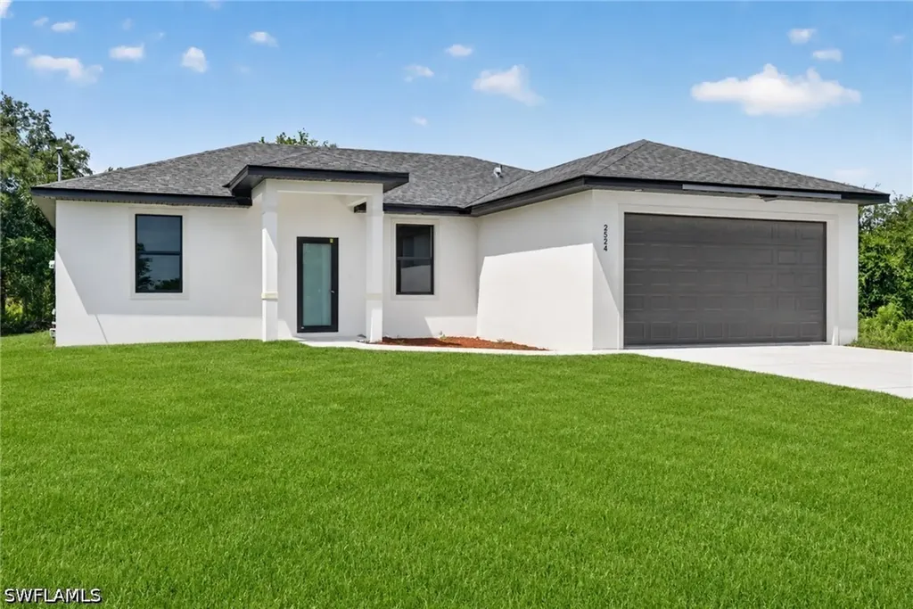 2524 70th Street W Lehigh Acres FL 33971