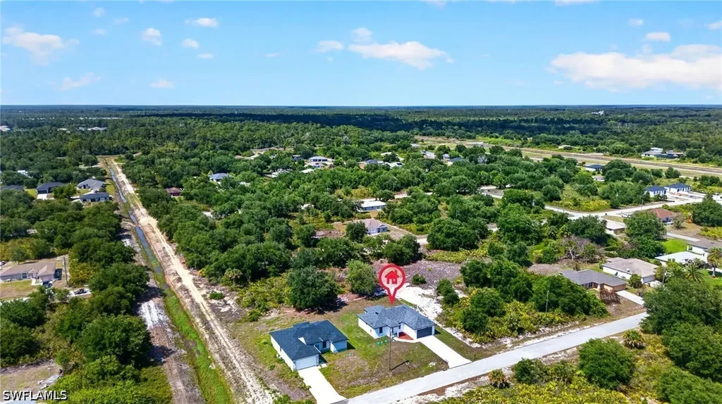 2524 70th Street W Lehigh Acres FL 33971