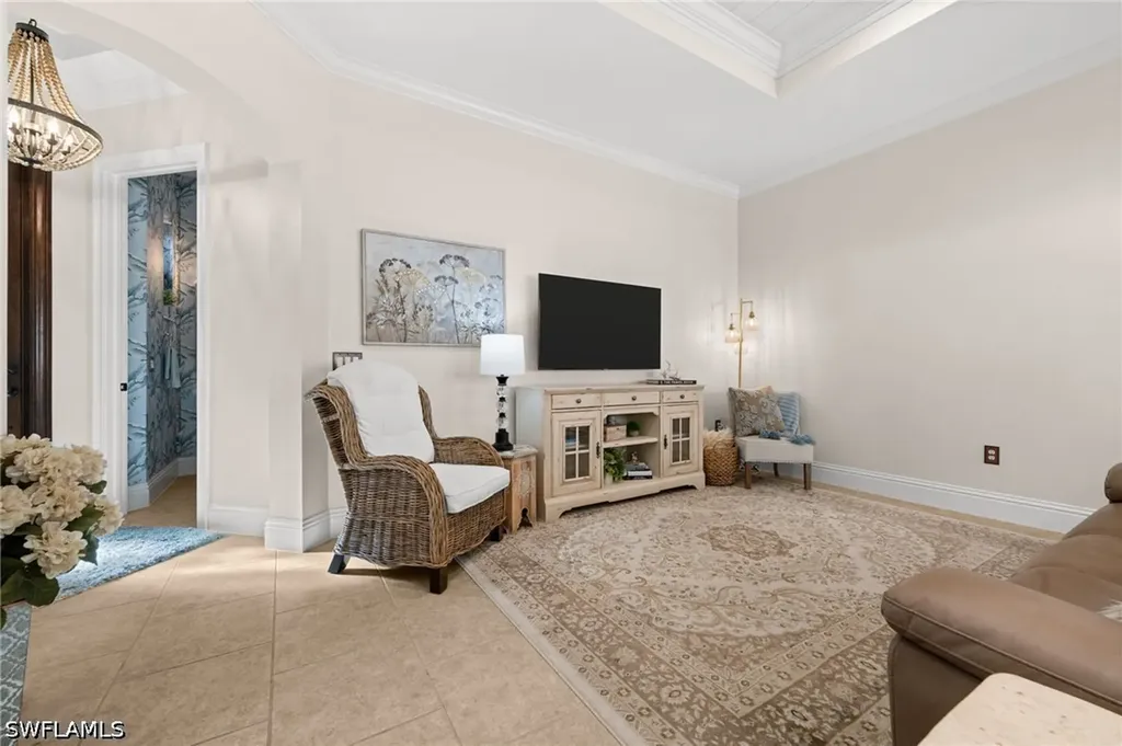 8000 Cordoba Place Naples FL 34113