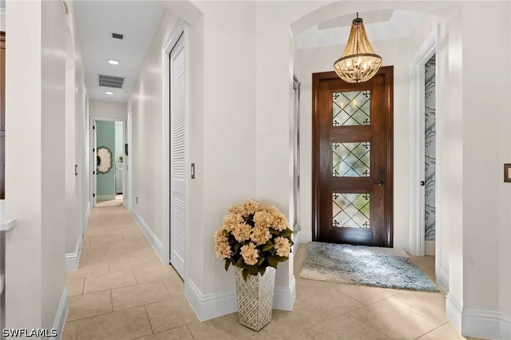 8000 Cordoba Place Naples FL 34113
