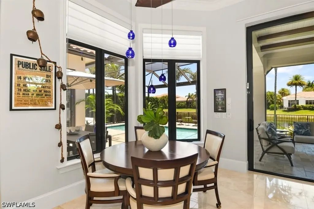 2220 Residence Circle Naples FL 34105