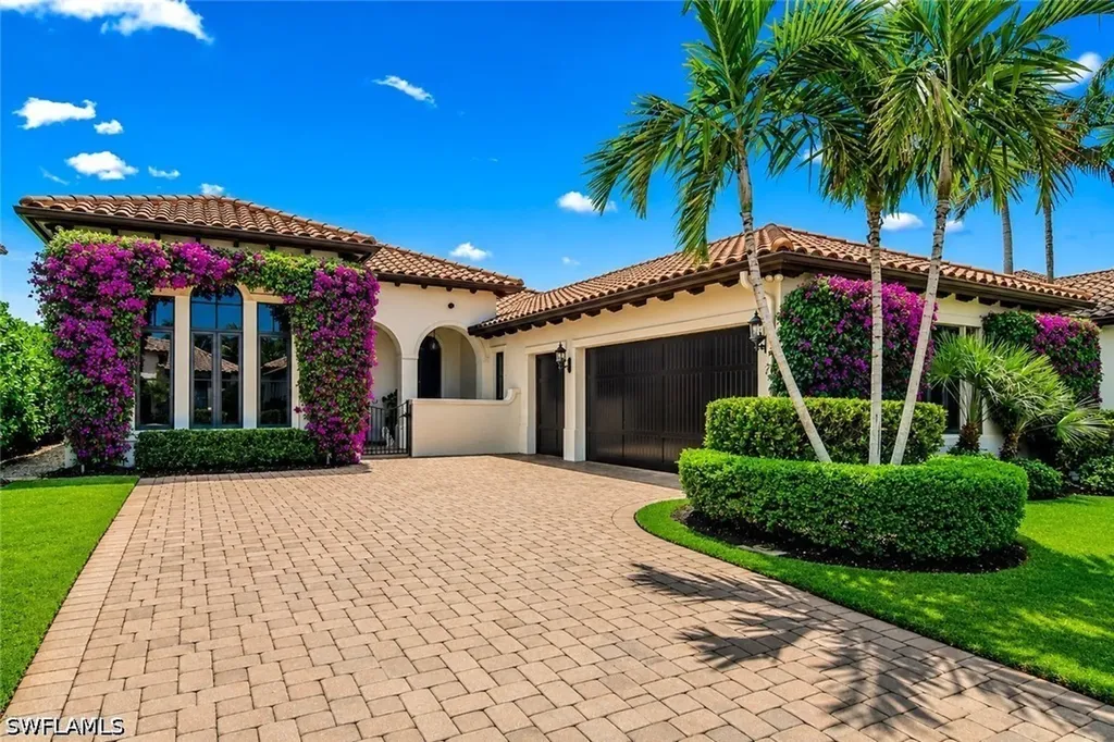 2220 Residence Circle Naples FL 34105