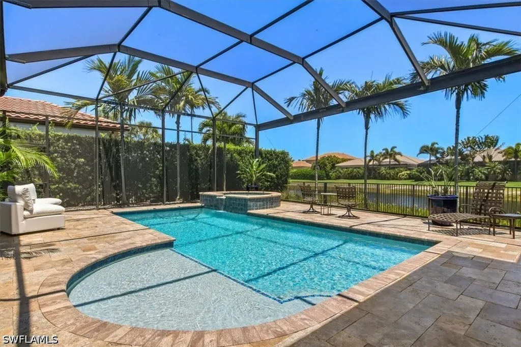 2220 Residence Circle Naples FL 34105