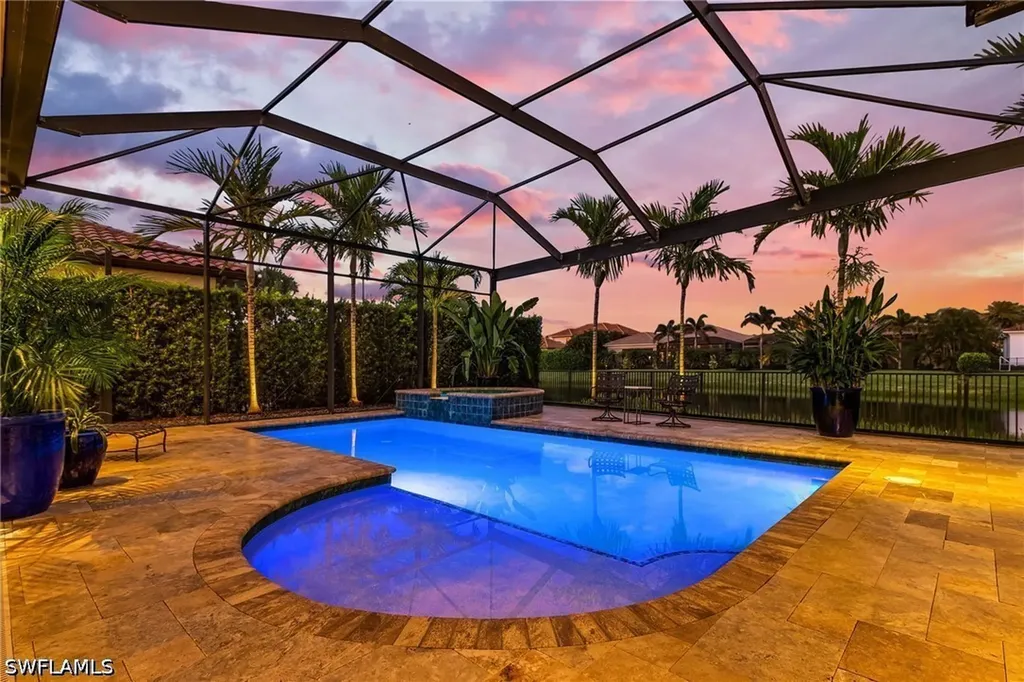 2220 Residence Circle Naples FL 34105