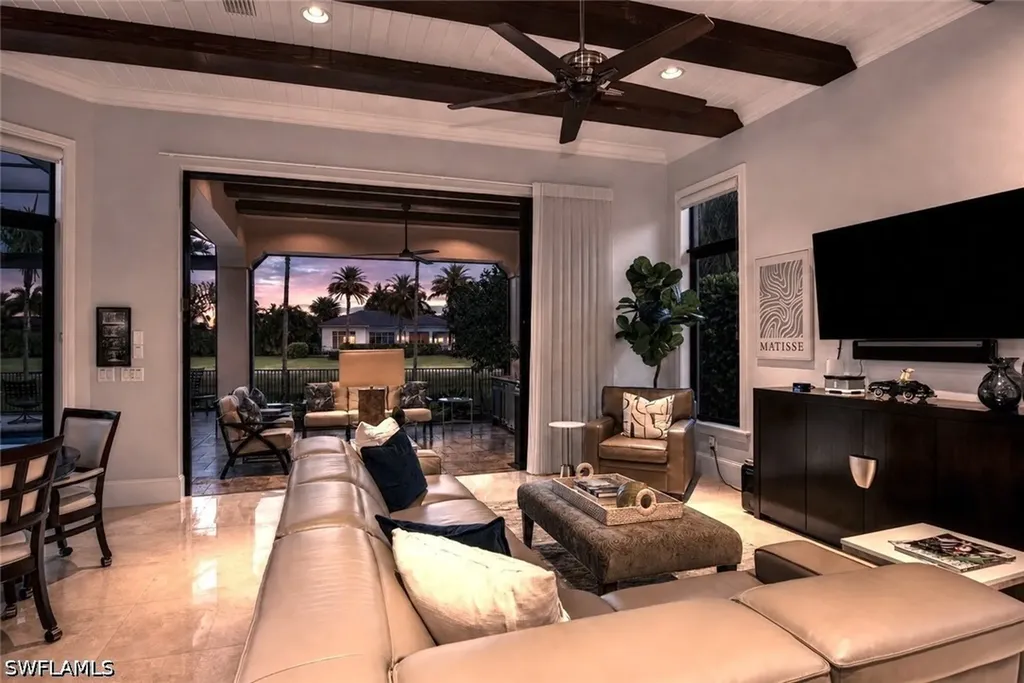 2220 Residence Circle Naples FL 34105
