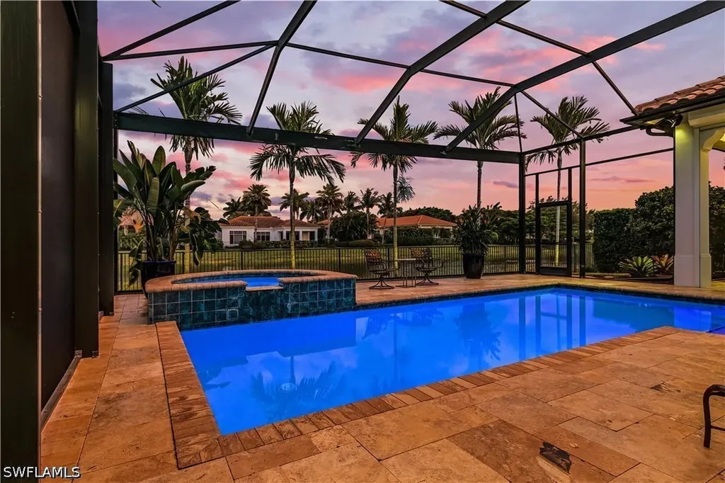 2220 Residence Circle Naples FL 34105