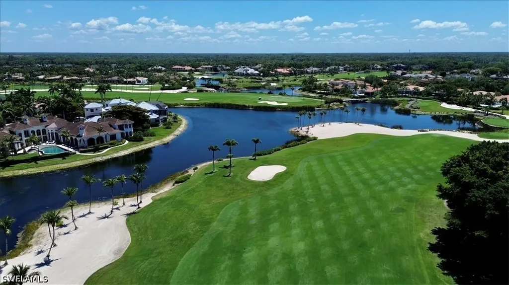 2220 Residence Circle Naples FL 34105