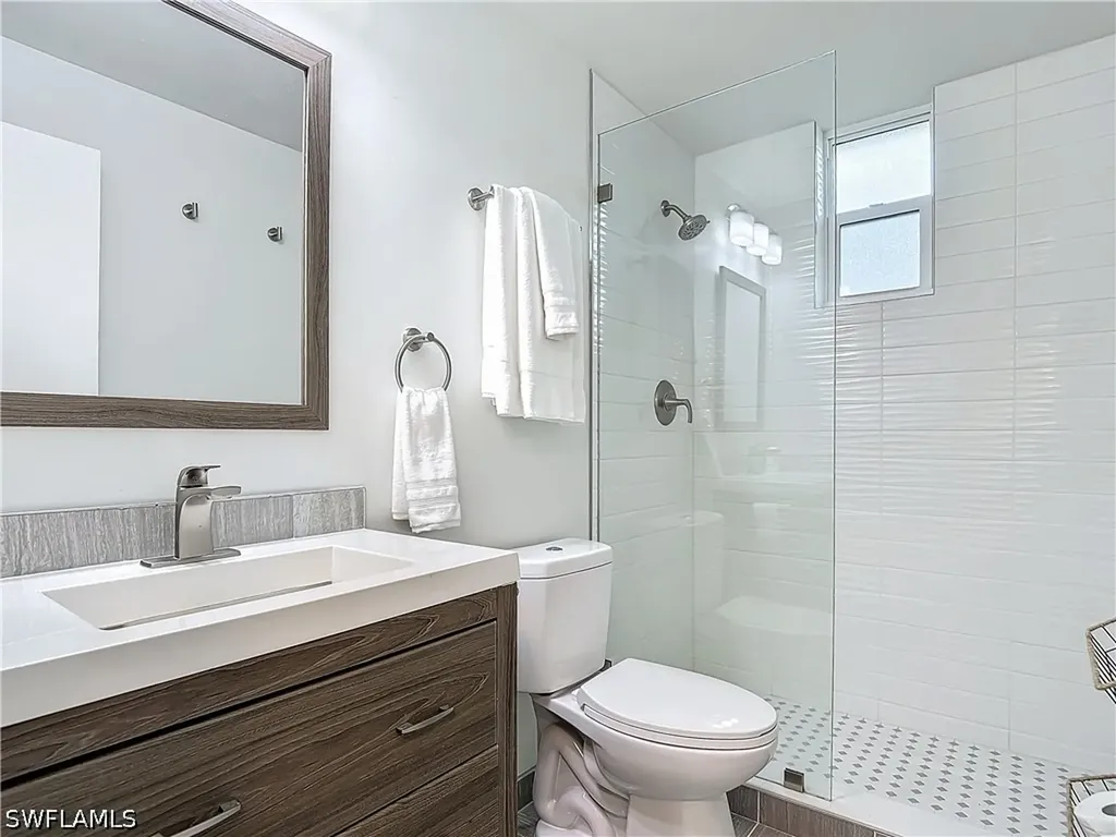 4613 SE 5th Avenue Cape Coral FL 33904