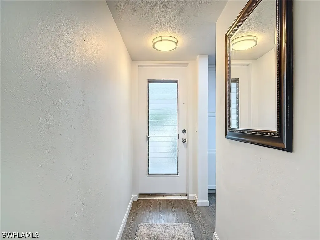 4613 SE 5th Avenue Cape Coral FL 33904
