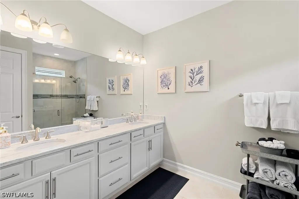 14523 Topsail Drive Naples FL 34114