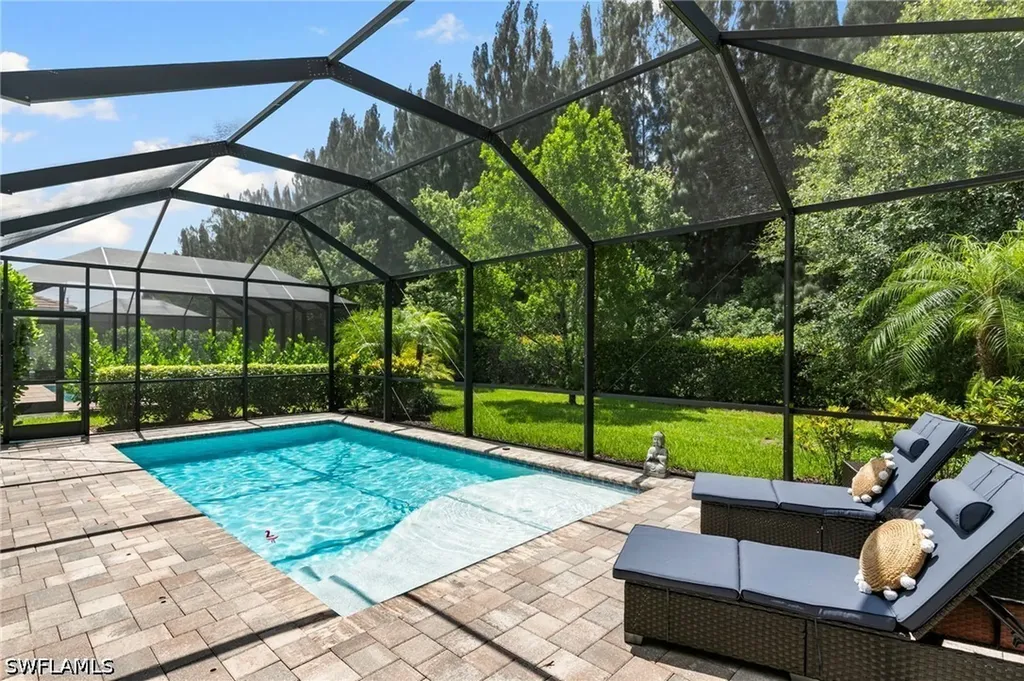 14523 Topsail Drive Naples FL 34114