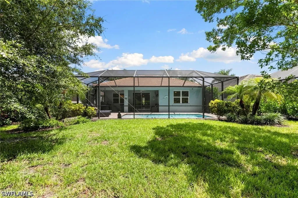 14523 Topsail Drive Naples FL 34114