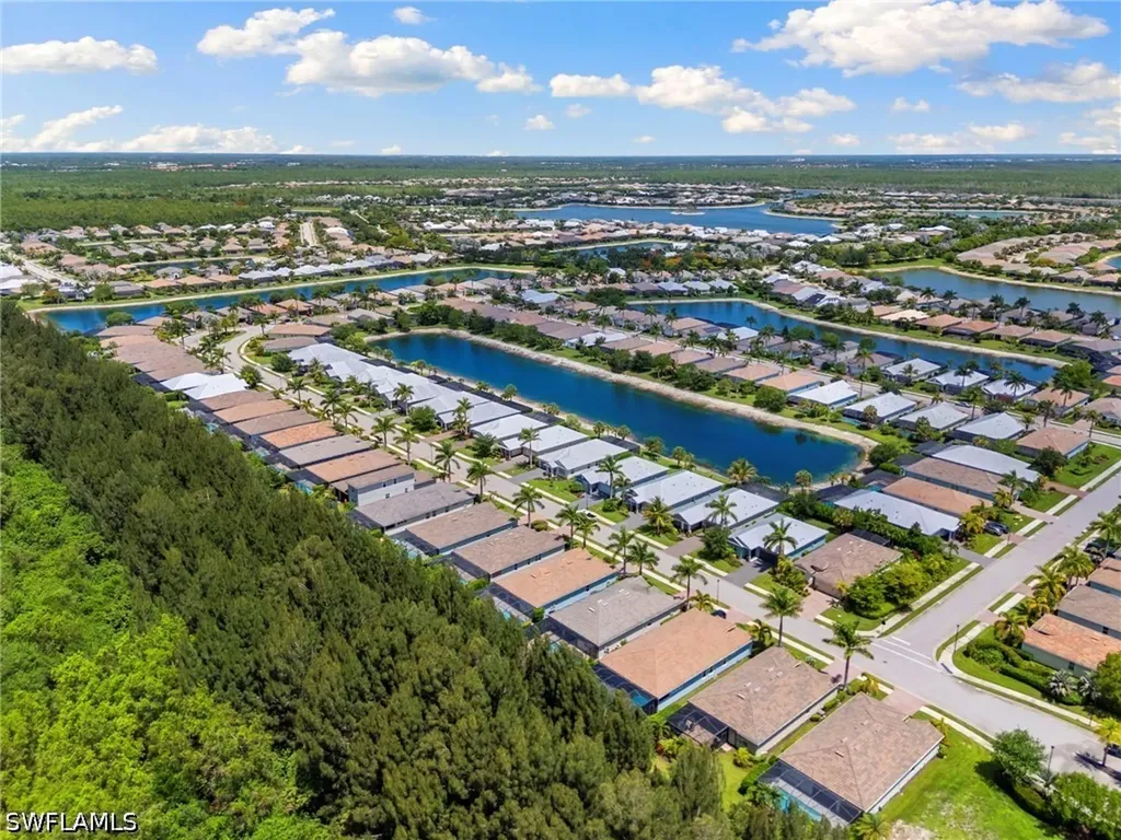 14523 Topsail Drive Naples FL 34114