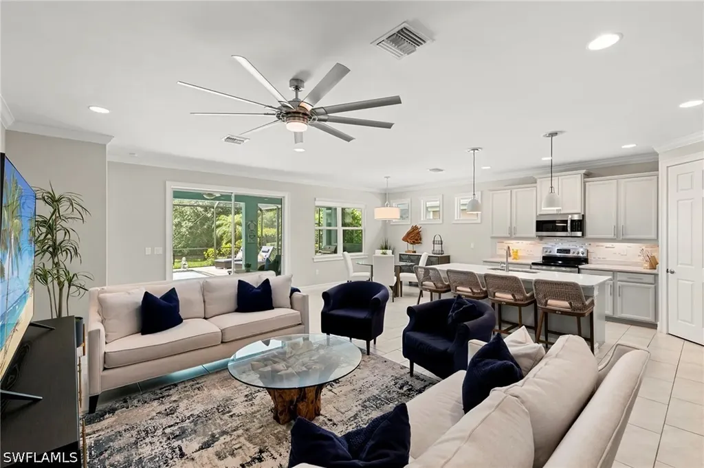14523 Topsail Drive Naples FL 34114