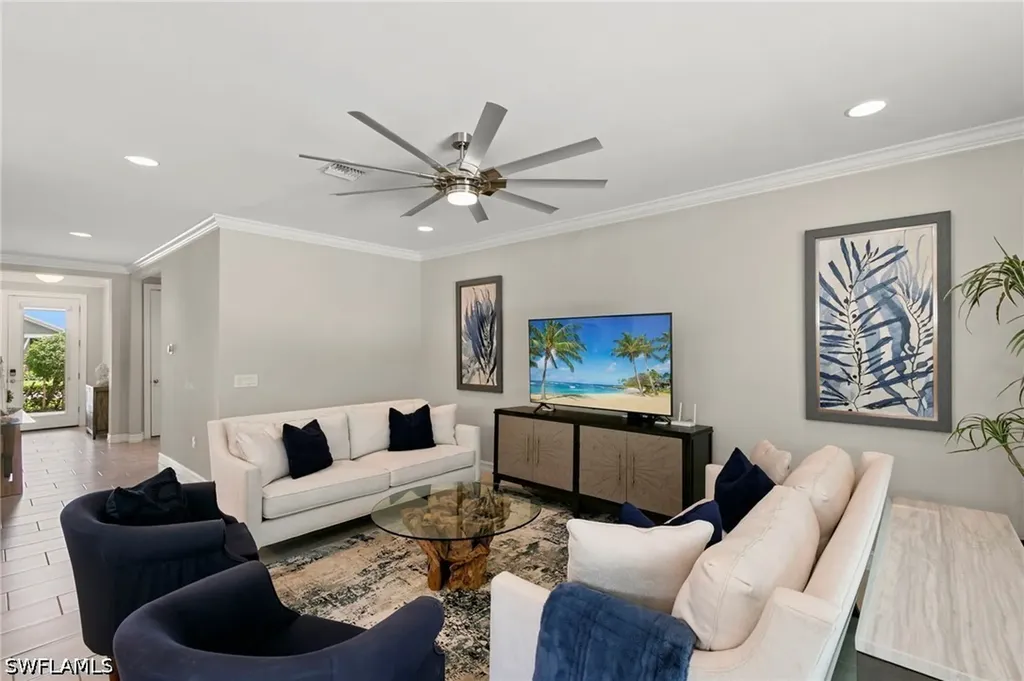 14523 Topsail Drive Naples FL 34114
