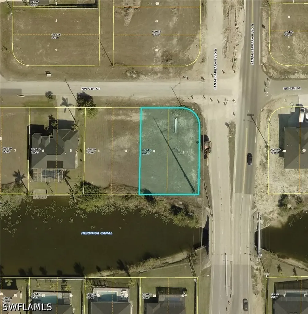 2 NW 9th Street Cape Coral FL 33993