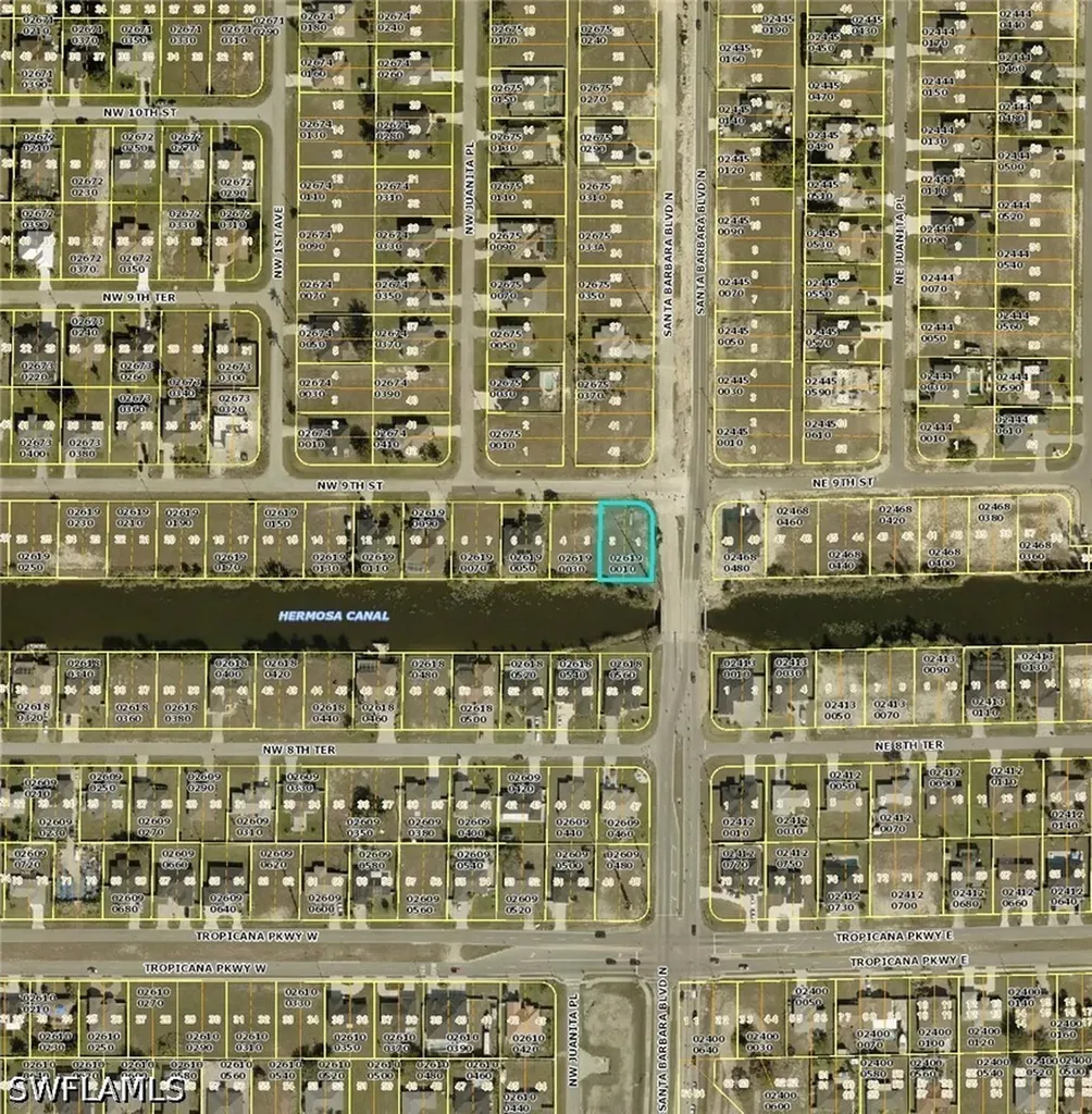 2 NW 9th Street Cape Coral FL 33993