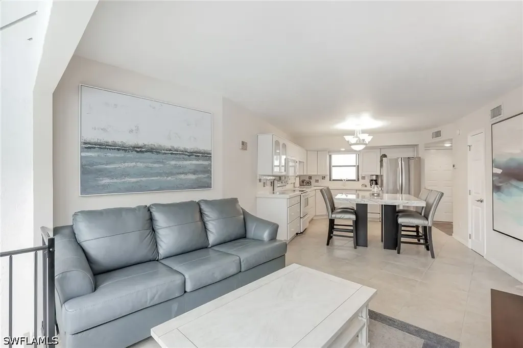 1007 Anglers Cove Marco Island FL 34145
