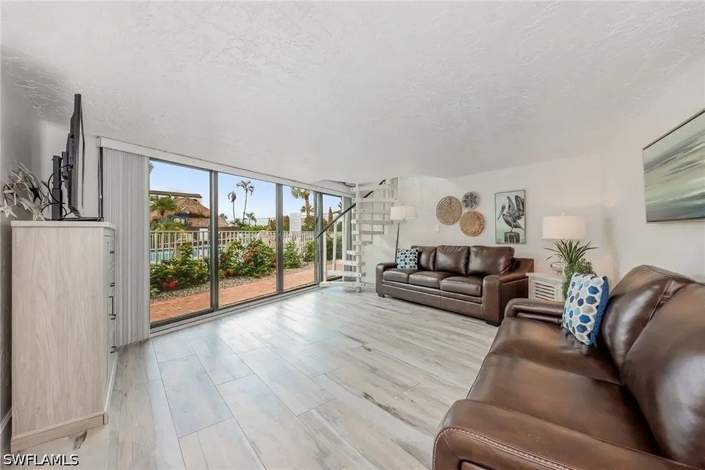 1007 Anglers Cove Marco Island FL 34145