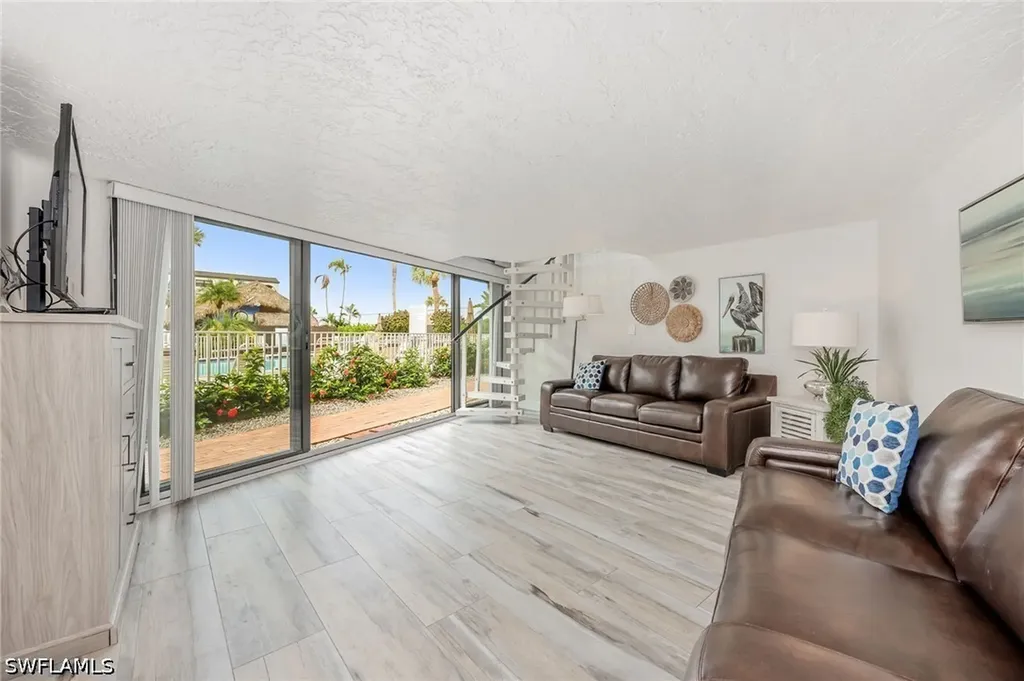1007 Anglers Cove Marco Island FL 34145