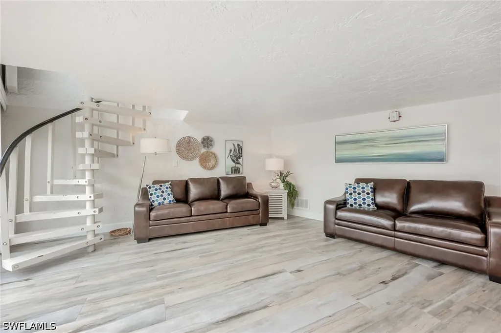 1007 Anglers Cove Marco Island FL 34145
