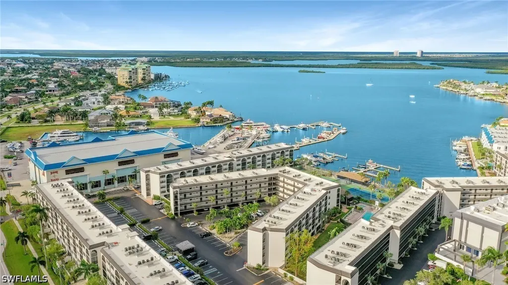 1007 Anglers Cove Marco Island FL 34145