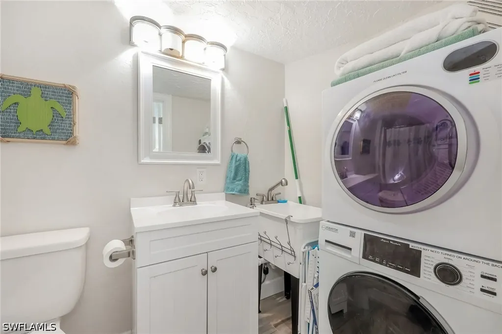 1007 Anglers Cove Marco Island FL 34145