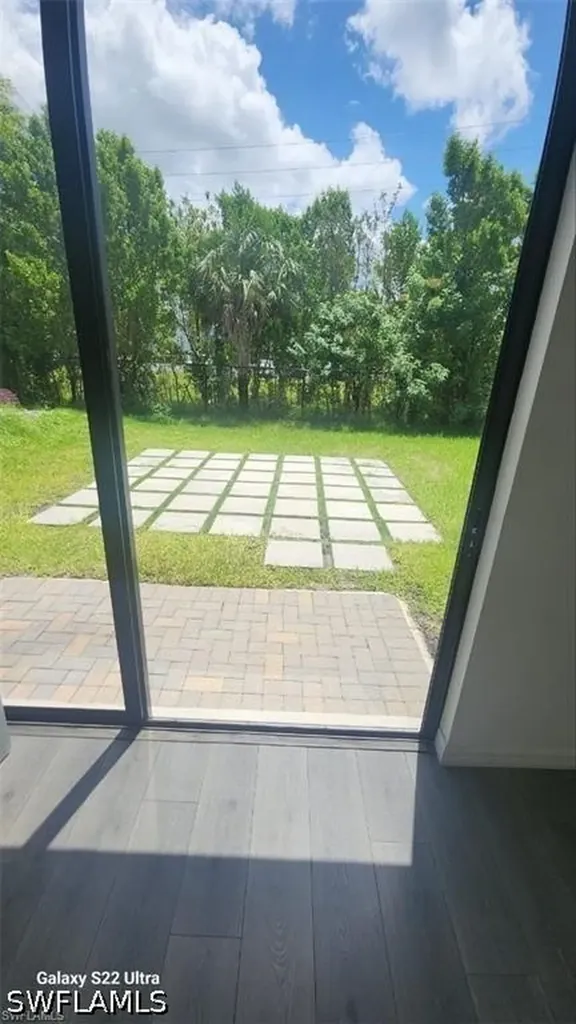 9015 Madrid Circle Naples FL 34104