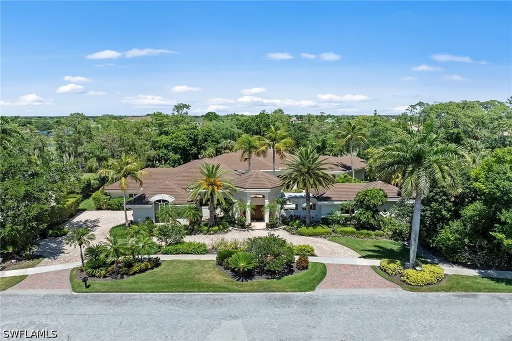 4484 Brynwood Drive Naples FL 34119