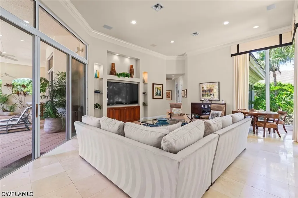 4484 Brynwood Drive Naples FL 34119