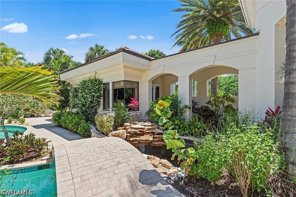 4484 Brynwood Drive Naples FL 34119