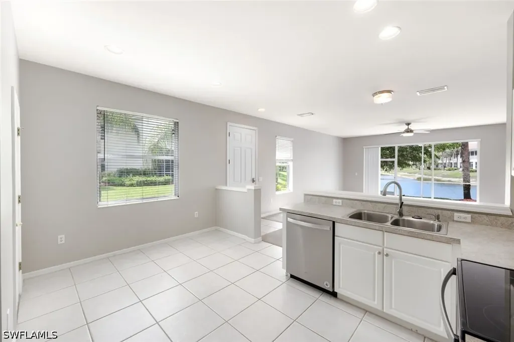 1088 Oxford Lane Naples FL 34105