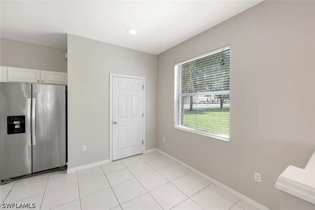 1088 Oxford Lane Naples FL 34105