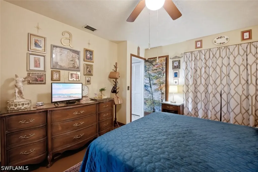 4501 25th Court SW Naples FL 34116