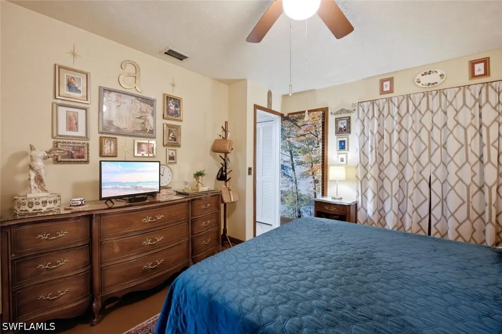 4501 25th Court SW Naples FL 34116