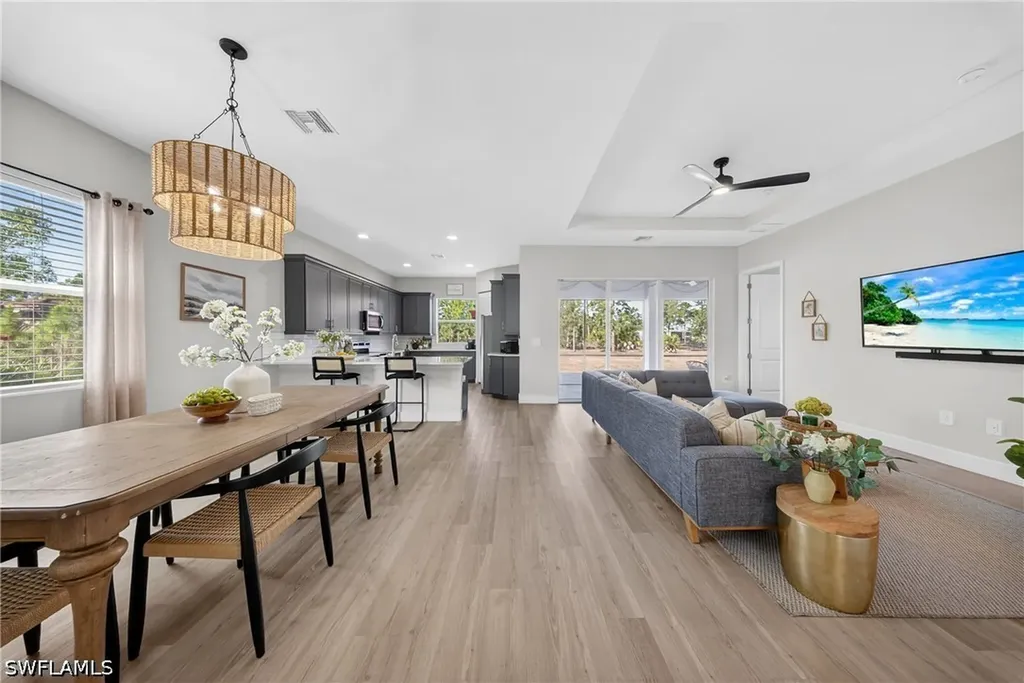 3787 Everglades Boulevard N Naples FL 34120