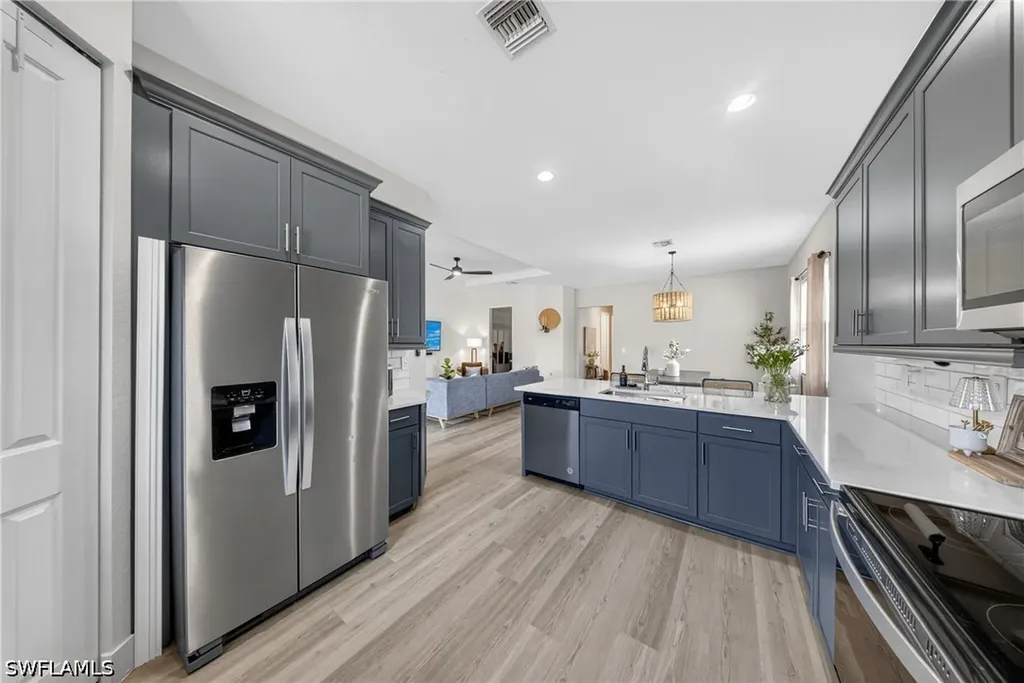 3787 Everglades Boulevard N Naples FL 34120