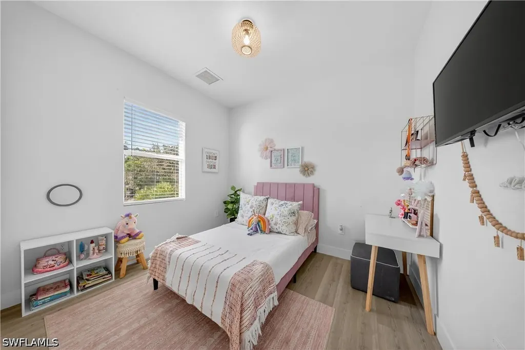 3787 Everglades Boulevard N Naples FL 34120