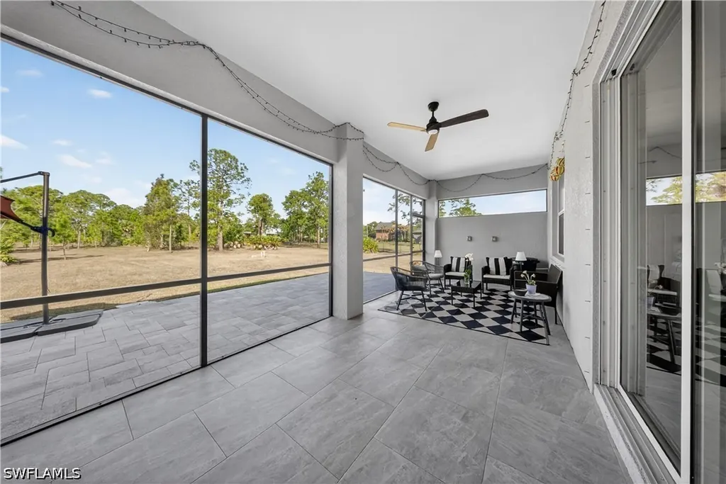 3787 Everglades Boulevard N Naples FL 34120